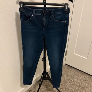 Women’s Express Deep Blue Jeans skinny Mid Rise Size 6 Short